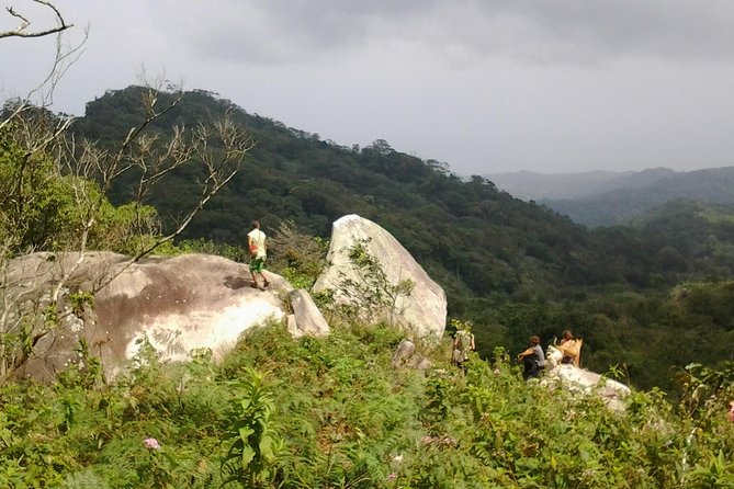 Horses to the Sacred Ancestral Stone Mama Duwanaby. - On-Site Amenities and Services