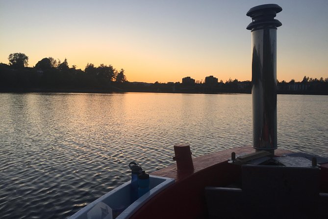 Hot Tub Boat Victoria - Meeting Location and Directions