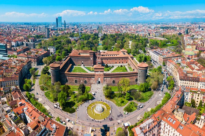 Illuminated Milan Tour of Must-See Sites for Kids & Families With Gelato & Pizza - Tour Details