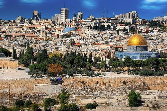 Jerusalem and the Dead Sea - Experiencing the Freshwater Oasis