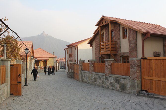 Jvari Monastery, Ananuri, Gudauri, Kazbegi Group & Private Tour - Participation Guidelines