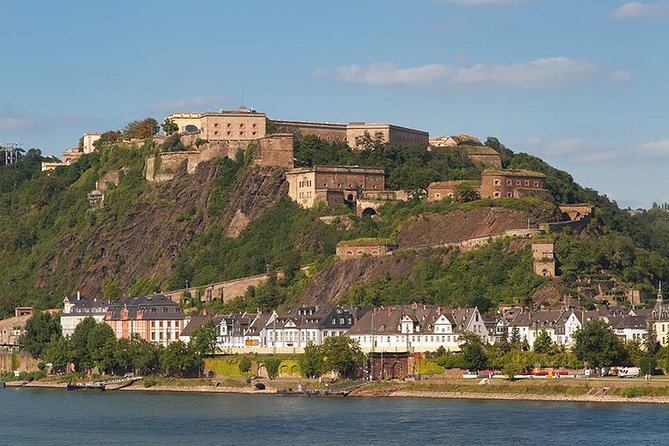 Koblenz Day Trip From Frankfurt: Ehrenbreitstein Fortress, Rhine Valley Cable Car Ride and German Dinner - Scenic Cable Car Experience