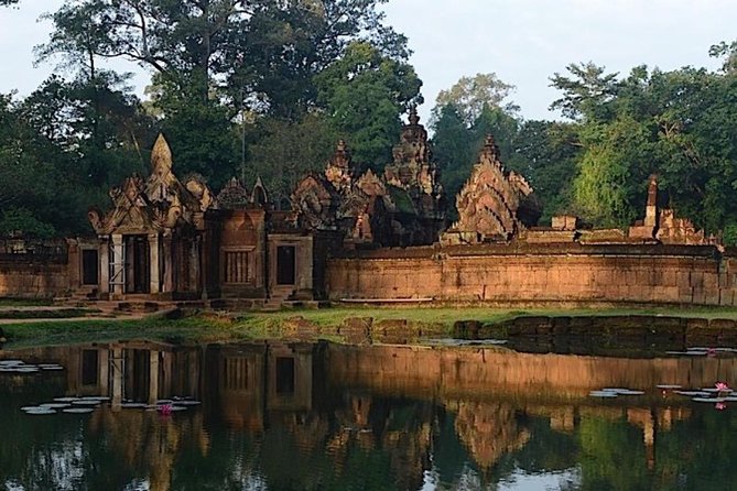 Kulen Waterfall and Banteay Srei Off Beaten Track - Exploring the River of a Thousand Lingas