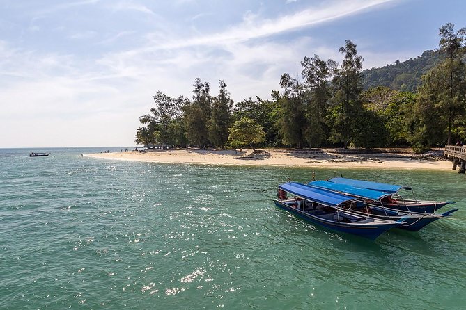 Langkawi Island Hopping Tour With Private Boat & Pickup - Activities at Pulau Dayang Bunting