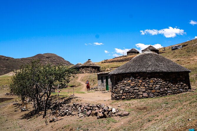 Lesotho Overnight From Underberg - Adventurer Series - Exploring Lesotho Landscapes