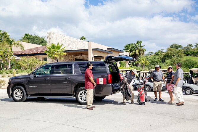 Lincoln Navigator Roundtrip Luxury Transportation - Operated by EPIC