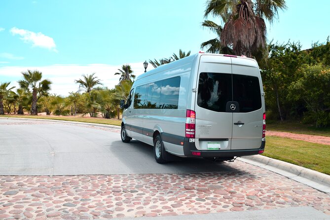 Los Cabos Shared Shuttle One-Way Hotels Only - Affordable Group Shuttle Service