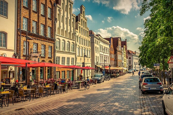 Lubeck Private Walking Tour With A Professional Guide - Discovering Lubecks History