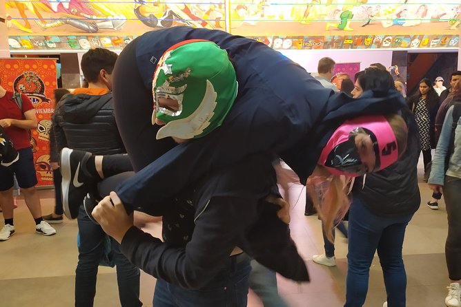 LUCHA LIBRE Tour Created by Fans With TACOS and MEZCAL - Recommendations