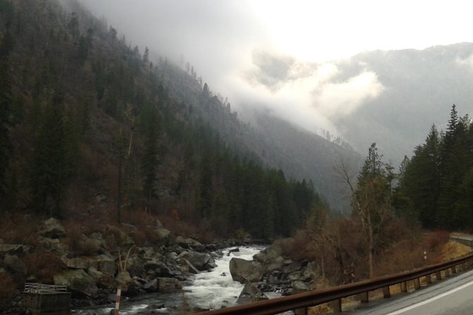 Luxury Leavenworth Day Trip Through the Cascade Mountains - Exploring the Cascade Mountains