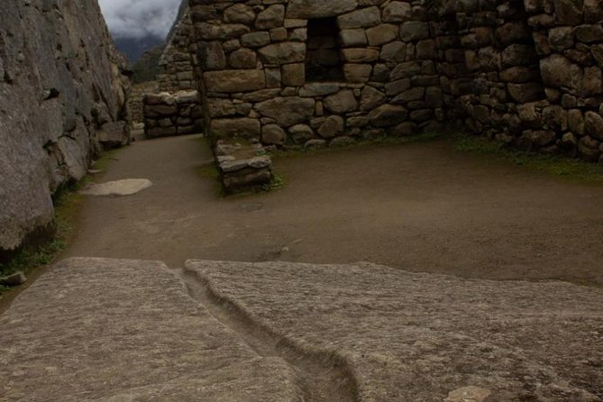 Machu Picchu Private Full-Day Tour View From Cusco - Traveler Feedback and Ratings