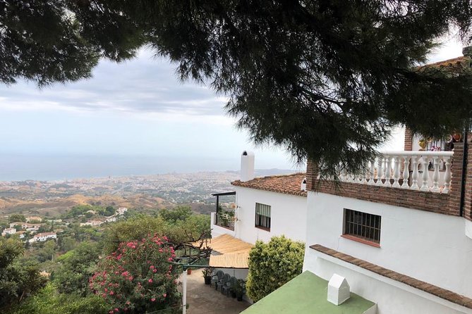 Malaga Private Shore Excursion: Malaga Highlights & Mijas White Washed Village - Discovering Mijas White Village