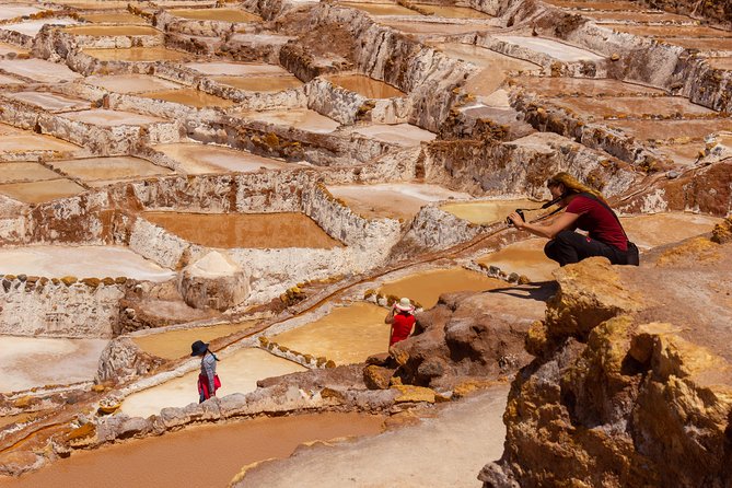Maras Salt Mines and Moray Biking Tour From Cusco - Group Size