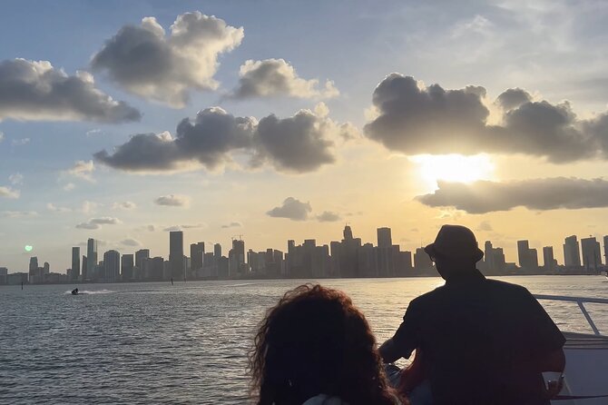 Miami Skyline Sunset Cruise With the Mojito Bar on Board - Accessibility Features
