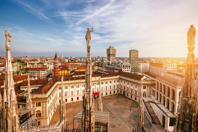 Milan Highlights Walking Tour and Skip-the-Line at the Duomo - Duomo Di Milano: Architectural Gem