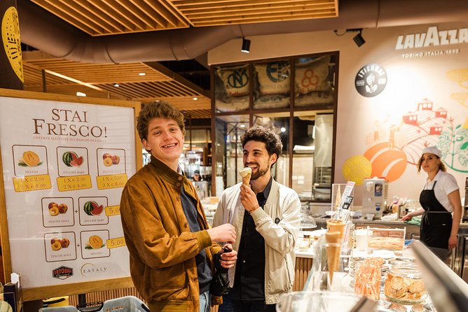 Milan Night Tour & Drinks With a Local Guide: Private & 100% Personalized - Cancellation and Review Details