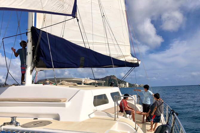 Moana's Swim'n'Sail Cocktail Cruise Along the Waikiki Coast - Positive Guest Experiences