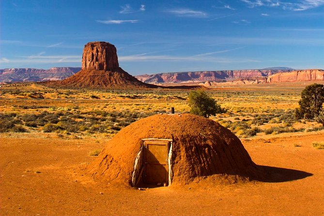 Monument Valley Tour From Flagstaff - Exploring Monument Valley