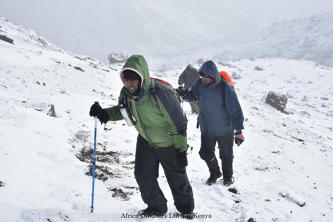 Mount Kenya Chogoria-Sirimon Route(5 Days) - Accommodation and Facilities