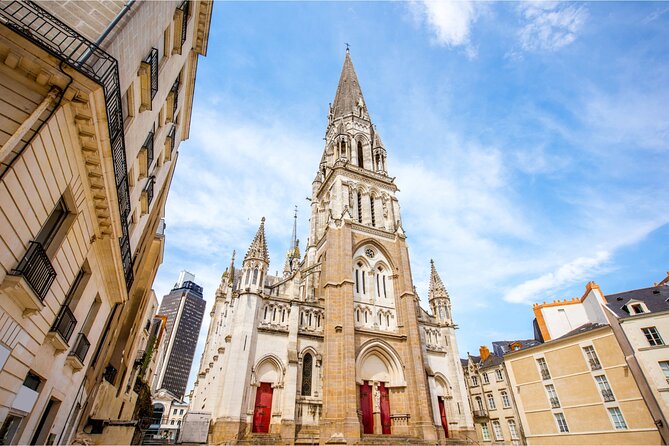 Nantes Scavenger Hunt and Best Landmarks Self-Guided Tour - Accessibility Considerations