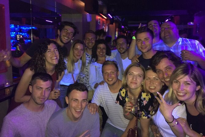 Night Pub Crawl Tour in Barcelona - Accessibility Features