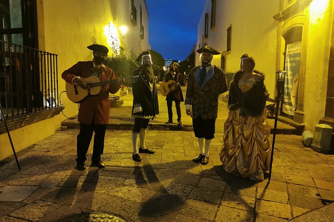 Night Walking Tour Legends and Myths of Queretaro - Host Responses and Apologies