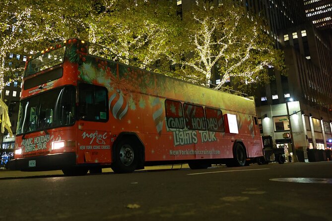NYC Holiday Lights Christmas Sightseeing Bus Tour With Gifts - Refund Requests