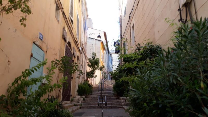 Old Marseille District Tour and Treasure Hunt - Itinerary Details