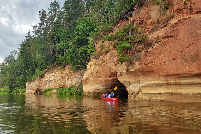 One-Day Kayaking Trip in Gauja River Valley - Pricing and Group Size