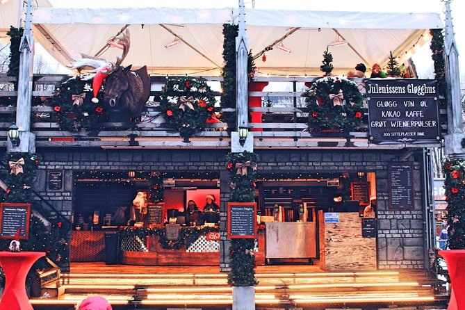 Oslos Christmas Spirit Private Walking Tour - Group Size and Flexibility