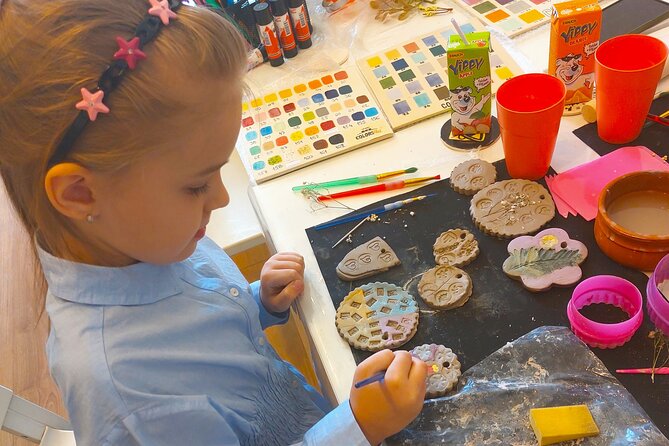 Paint Your Own Pottery Studio, Serbia - Accessibility Information