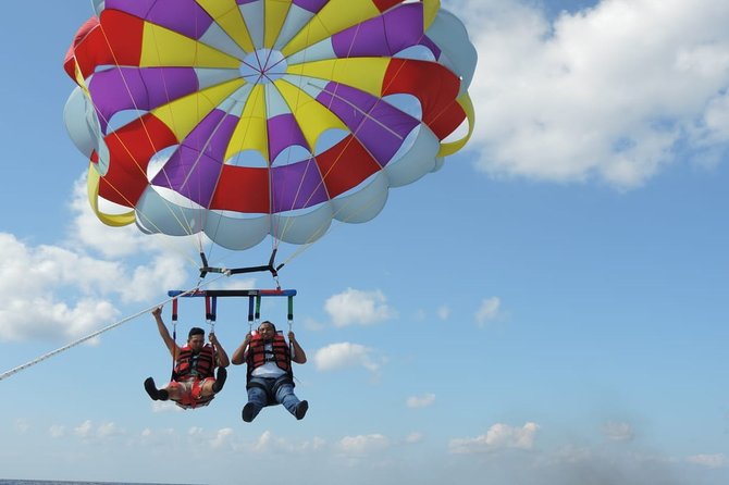 Parasailing in Paradise at Tortugas Beach Club - Customer Reviews