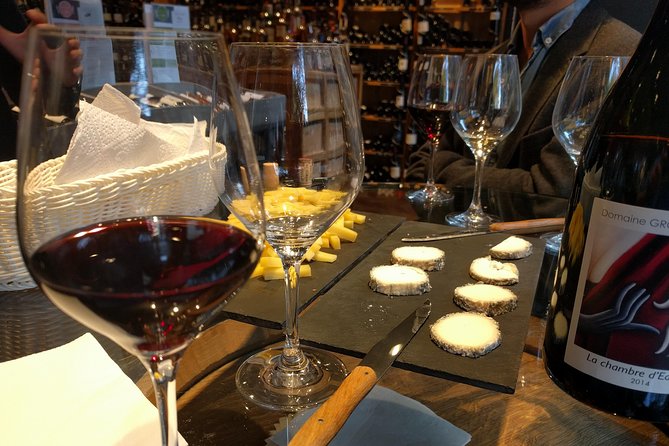Paris Wine and Cheese Tastings Class Near Le Marais - Expert-Led Tasting Experience