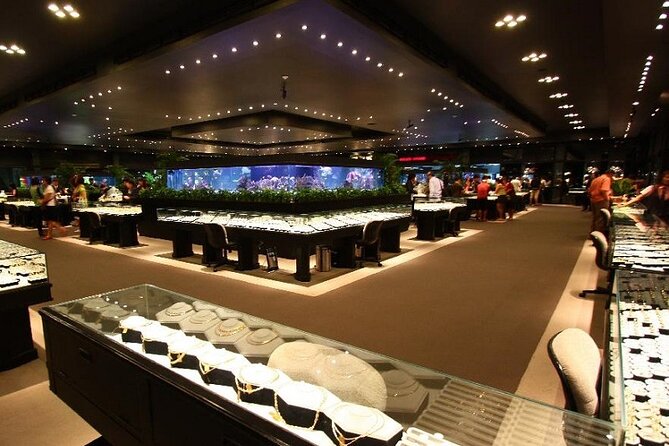 Pattaya City, The Sanctuary Of Truth, & Gems Gallery Shopping Tour - Pickup and Transportation Details