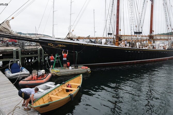 Peggys Cove and Lunenburg Tour (Small Group) - Exploring Peggys Cove