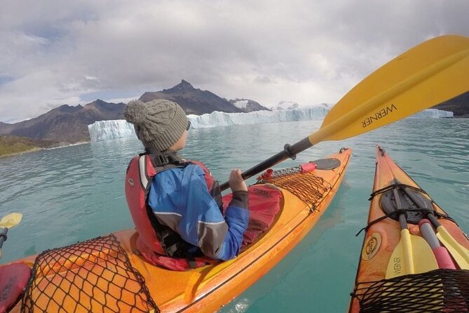 Perito Moreno Adventure: Kayak Experience and Walkway Tour - Exceptional Guest Experiences