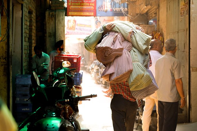 Personal Shopper Assistant in New Delhi - Cancellation Policy