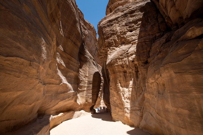 Petra 1 Day Tour From Aqaba - Inclusions and Exclusions