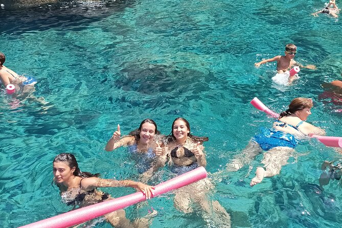 Pink Tour Scilla Cave Excursions Plus Stop With Bathroom - Accessibility and Participation