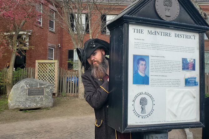 Pirates and Privateers Walking Tour With Real Pirates Admission - Booking Process and Pricing