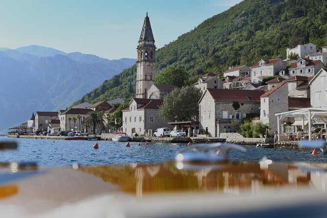 Private 3-hour Speedboat Our Lady of the Rock and Blue Cave - Eligibility and Product Code