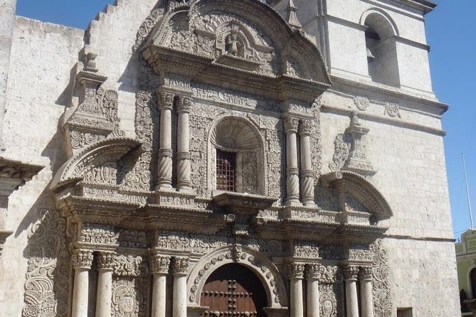 Private Arequipa City Tour: Juanita Museum, Santa Catalina and Colonial Suburbs - Inclusions and Pickup Information
