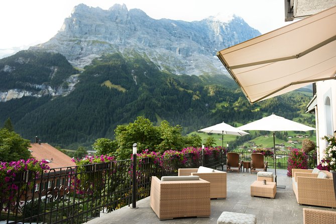 Private Arrival Transfer: From Zurich Airport to Scuol - Booking Process