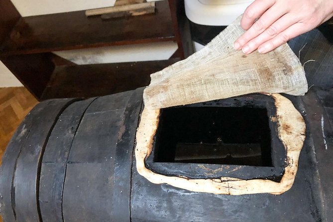 Private Balsamic Vinegar Tour and Tasting in Emilia-Romagna - Exploring Balsamic Vinegar Production