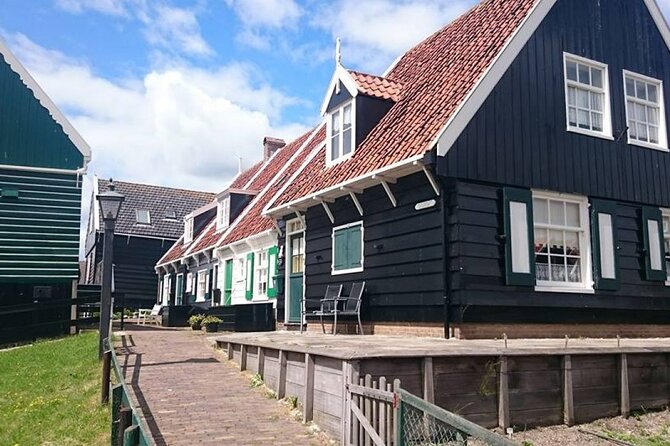 Private Bus or Car Tour Volendam (Fishing Village) 4hrs 1-15 Pers - Accessibility and Participation