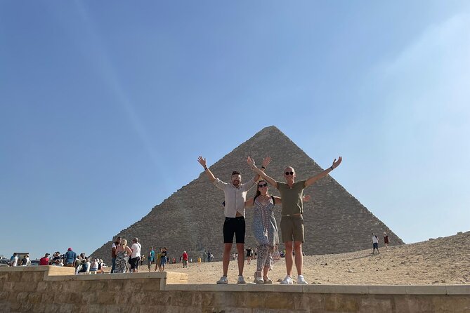 Private Cairo With Personal Bus and Guide - Traveler Reviews