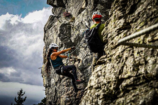 Private Climbing Experience via Ferrata Senda Do Santo - Booking and Cancellation Policy
