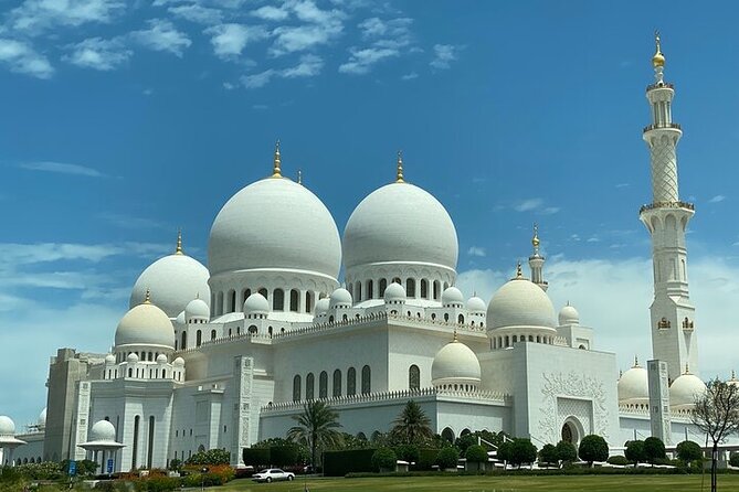 Private Full-Day Tour in Abu Dhabi - Cultural Heritage Highlights