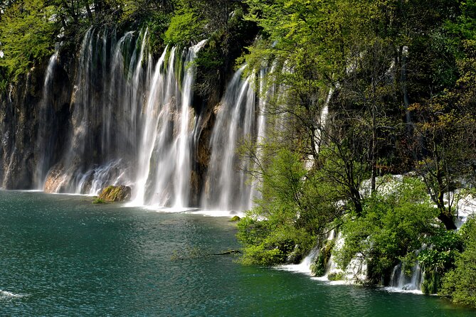 Private Full-Day Tour in Plitvice Lakes National Park From Zadar - Traveler Experiences