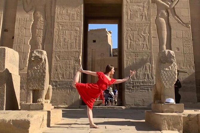 Private Full-Day Tour of East and West of Luxor With Lunch - Pickup and Transportation